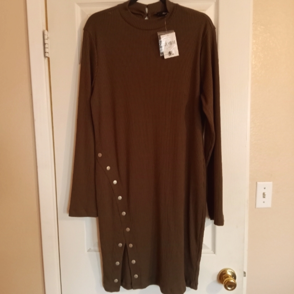 Forever 21 long sleeve size 3x dress dark green